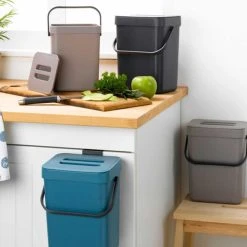 Paris Prix Poubelle De Compost Accrochable 3L Bleu Paon -Pegane Shop poubelle de compost accrochable 3l bleu paon 13610442 37409932 1140x1140