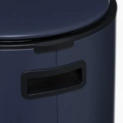 Atmosphera, Createur D'Interieur Poubelle Métal "delta" 30 Litres Atmosphéra - Bleu -Pegane Shop poubelle metal delta 30 litres atmosphera bleu 11778422 31095482 1140x1140