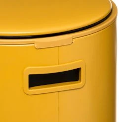 Atmosphera, Createur D'Interieur Poubelle Métal "delta" 30 Litres Atmosphéra - Ocre 9 Atmosphera, Createur D'Interieur Poubelle Métal "delta" 30 Litres Atmosphéra - Ocre -Pegane Shop poubelle metal delta 30 litres atmosphera ocre 11778394 31095366 1140x1140