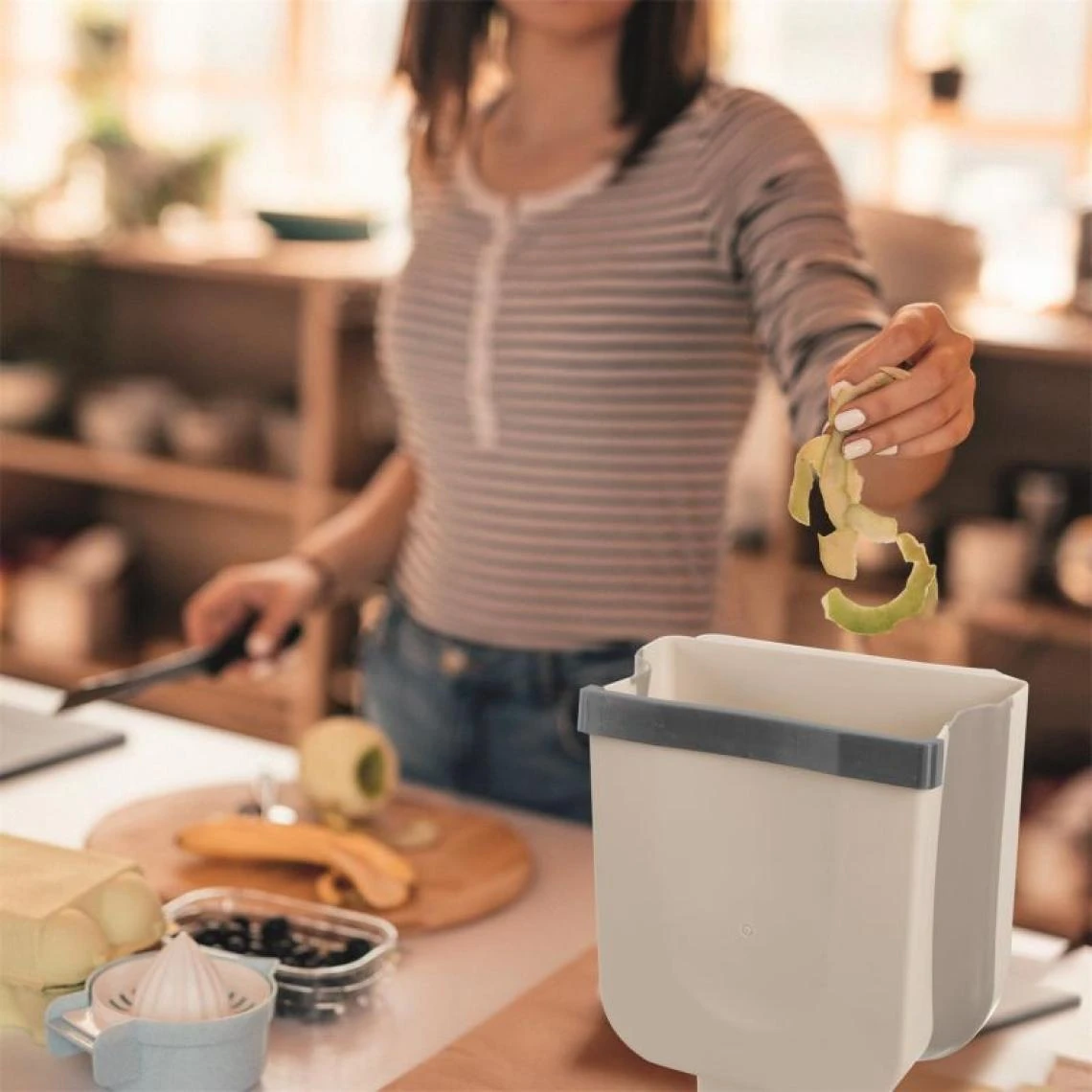 Paris Prix Poubelle Rétractable Suspendue 4L Blanc 5 Paris Prix Poubelle Rétractable Suspendue 4L Blanc - Image 5