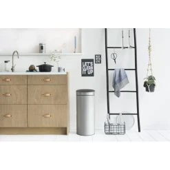 Brabantia Touch Bin New, 30L - Metallic Grey 6 Brabantia Touch Bin New, 30L - Metallic Grey -Pegane Shop touch bin new 30l metallic grey 8710755115387 brabantia 5760x3840px 6 nr 9346